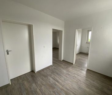 2-Zimmer-Wohnung mit Balkon in luftiger Höhe - Foto 4