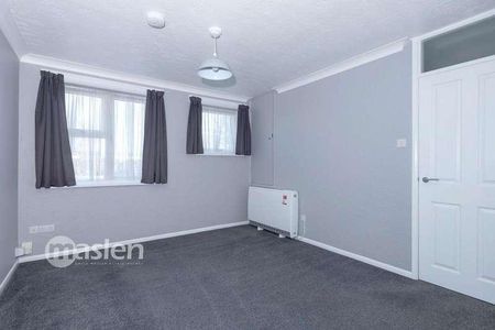 Grinstead Lane, Lancing, BN15 - Photo 2