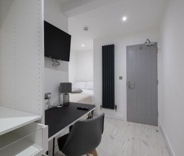 5 bedroom house to rent - Photo 2