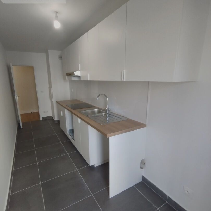 Appartement Paris 4 pi�ce(s) 101 m2 - Photo 1
