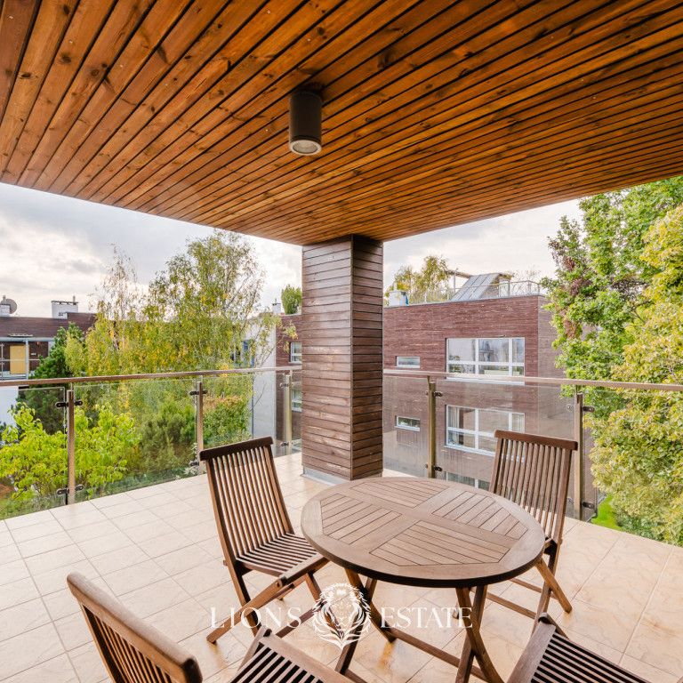 Warszawa, Mokotów, Mokotów Wyględów, Biały Kamień - Zdjęcie 1