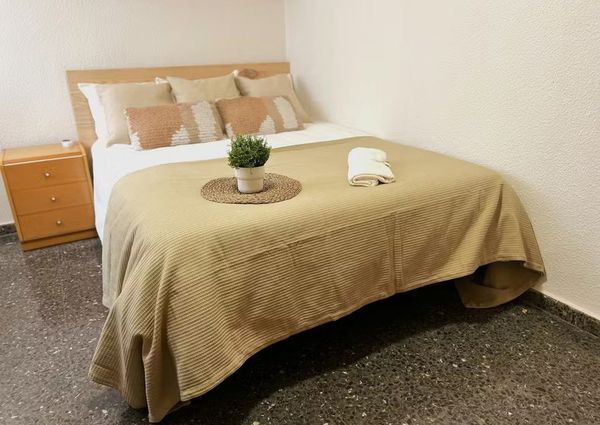 Carrer de lEsperança, Valencia, Valencian Community 46035