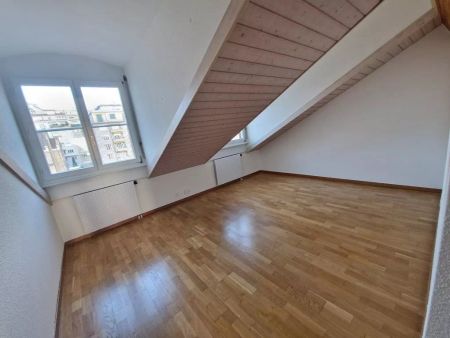 Appartement de 3,5 pièces dans les combles - Photo 2