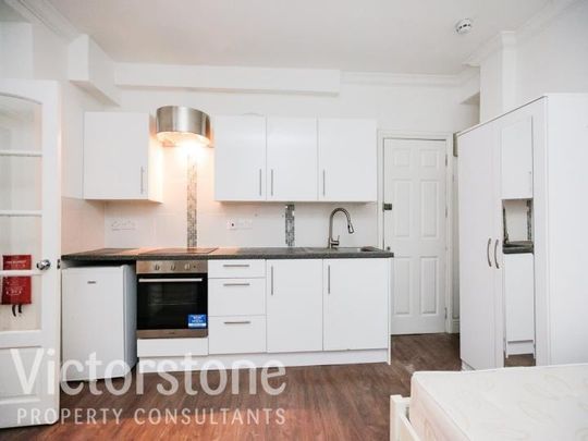 Studio to rent - Photo 1
