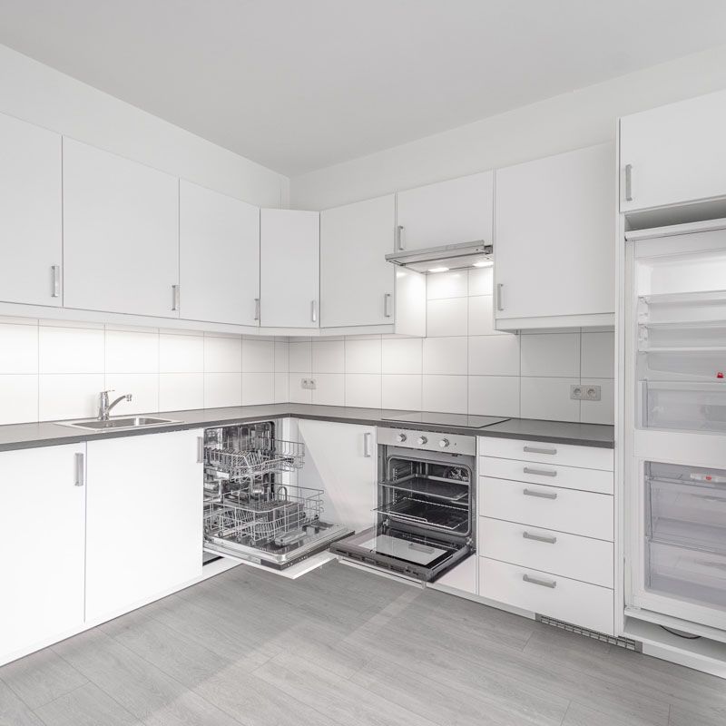 Steenweg op Antwerpen 21 bus 2, Turnhout - Foto 1