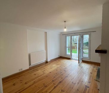 2 Bed Flat, Mount View Road, N4 - Photo 1