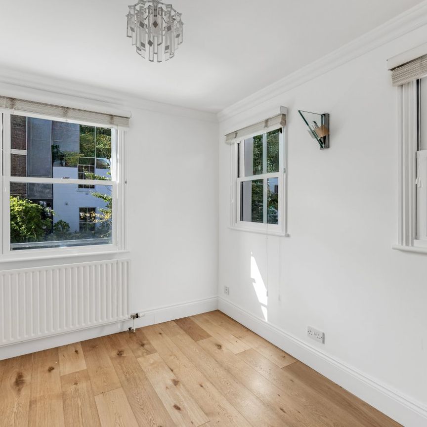 Gloucester Avenue, Primrose Hill, London, NW1 8LA - Photo 1