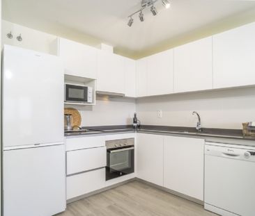 2 Bedroom Apartment For Rent in Valle Romano, Málaga - Photo 2