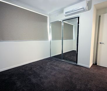 Live At The Oaks City Apartments - Photo 2