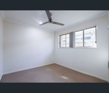96 Dixon Dr, Pimpama, Qld 4209 - Photo 1