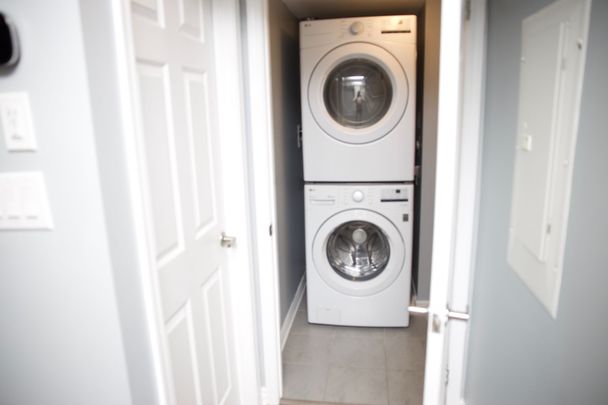 For Lease - 2791 Eglinton Avenue Unit# 530, Toronto, Ontario - Photo 1