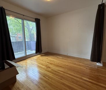 GRAND STUDIO À LOUER - Photo 3