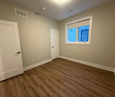 For Lease - 304 ELMGROVE Avenue Unit# 1, Westboro - Hampton Park, O... - Photo 1