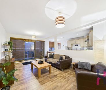 2 bedroom flat to rent - Photo 3