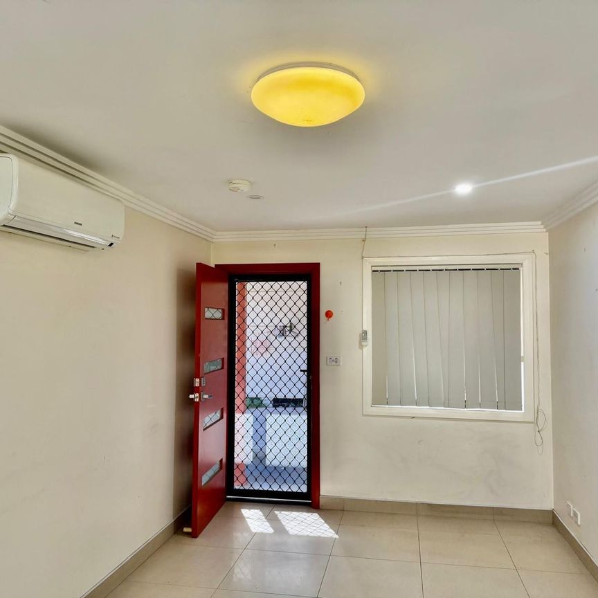 Neat & Tidy Granny Flat - Photo 1