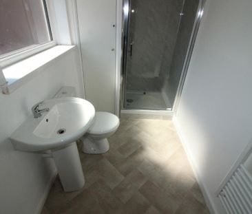 1 bedroom in a house share to rent - Photo 6