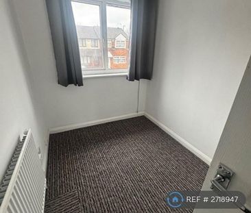 3 bedroom terraced house to rent - Photo 2