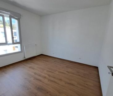 Location Appartement 2 pièces 43m² AIX LES BAINS 73100 - Photo 2