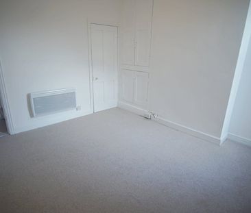 2 Bed Terraced House, St. Georges Road, CV1 - Photo 2