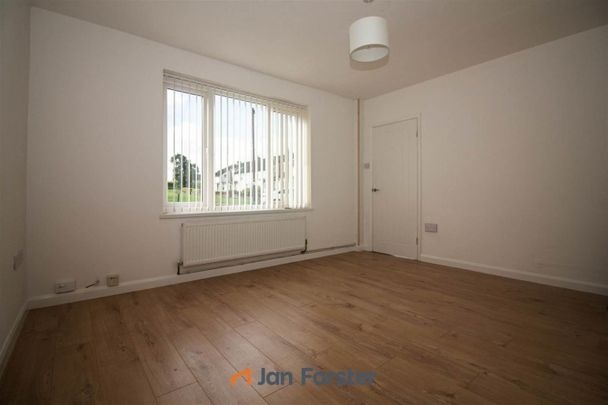 3 Bedroom House - Photo 1