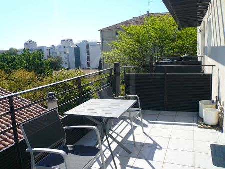 Location Appartement 2 pièces 43m² MONTPELLIER 34000 - Photo 5