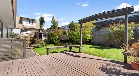 Totara Vale, 3bedroom - Photo 4