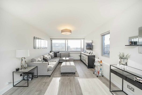 St. Edmunds Terrace, St. Johns Wood, NW8 - Photo 1