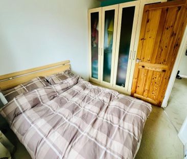 2 bedroom House To Let Total Size: 668 SQ FT - Photo 4