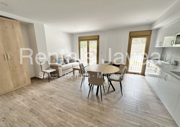 New modern apartment to rent in Javea old town