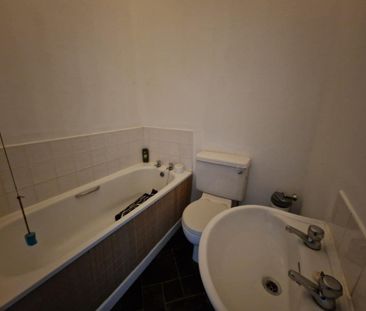 Bethel Court , Oxford Street, Pontycymer, Bridgend - Photo 4