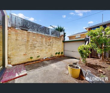 18 Gold Street, Collingwood, Vic 3066 - Photo 2