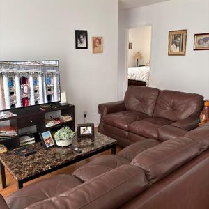 ++ PLUSIEURS 4 1/2 À LOUER ++ 1er JUIN + RÉNOVER + ENVIRON 15 MIN À PIED DU MÉTRO MONTMORENCY ET CÉGEP ++ À VOIR ++ - Photo 2