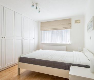 3 bedroom apartment to rent - Photo 1