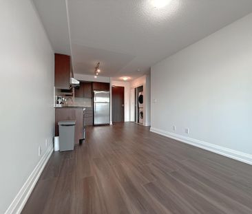 For Lease - 370 Highway 7 N/A Unit# 222, Richmond Hill, Ontario - Photo 2