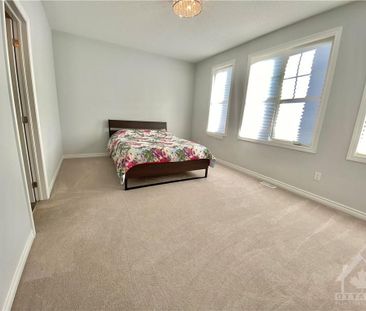 For Lease - 924 WHIMBREL Way, Barrhaven, Ontario - Photo 2