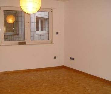 Gepflegte Wohnung mit Terrasse - Foto 4