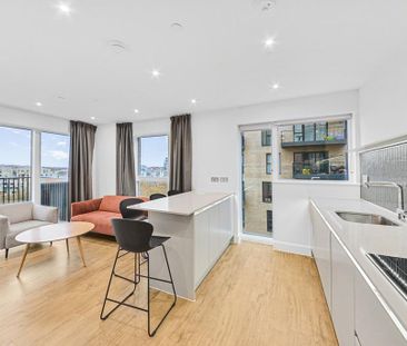 3 bedroom flat to rent - Photo 1