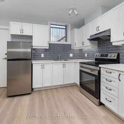 NEWLY RENOVATED SPACIOUS 1 BED PERFECT CONDO ALTERNATIVE - Photo 1