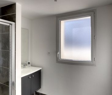 Location Appartement 2 pièces 54m² ANGERS 49000 - Photo 3
