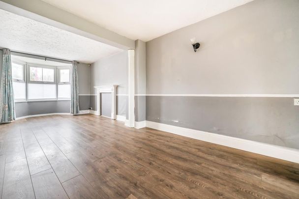 2 bedroom cottage to rent - Photo 1