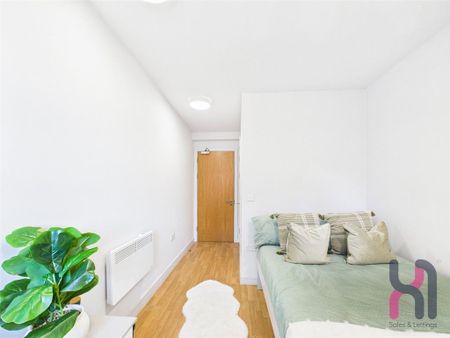 1 bedroom flat to rent - Photo 2
