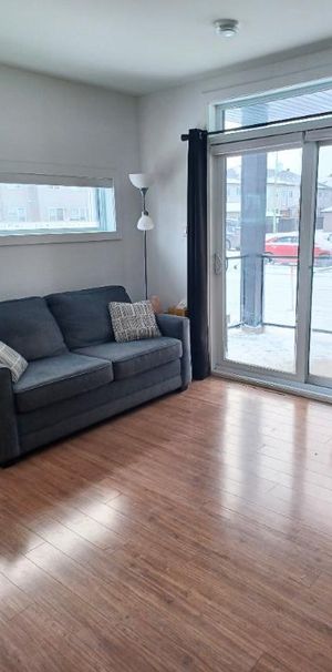 4 et demi à louer *animaux acceptés* - Photo 1