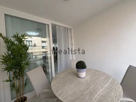 Alquiler de piso en Calle Fernando Camino - Photo 2