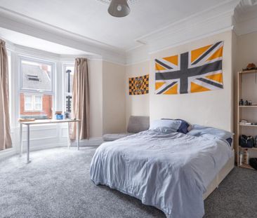 5 bedroom maisonette to rent - Photo 3