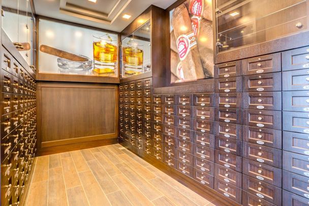 For Lease - 30 Shore Breeze Drive Unit# Lph05A, Toronto, Ontario - Photo 1