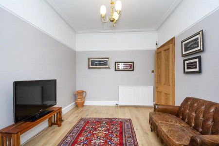 5 bedroom flat to rent - Photo 5