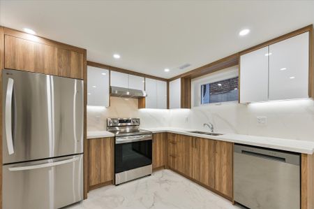 For Lease - 1205 College Street Unit# Apt 1, Toronto, Ontario - Photo 3