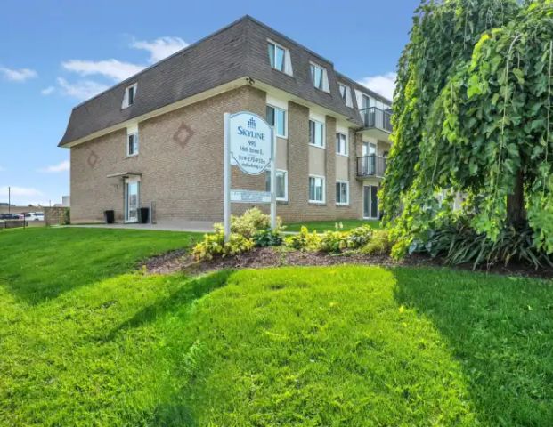 16th Street Apartments | 995 16th St. E., Owen Sound - Photo 1