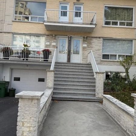 GRAND 3 1/2 A LOUER A ST. LEONARD - Photo 3