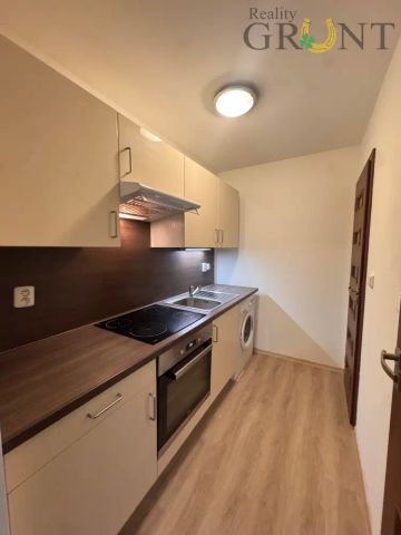 Pronájem bytu 1+kk 30 m - Photo 3